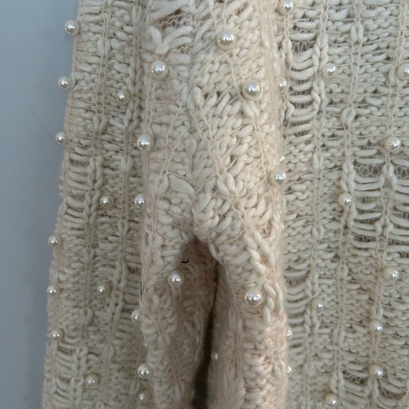 Zara Cream Sweater with Pearl Accents - Picture 3 of 5